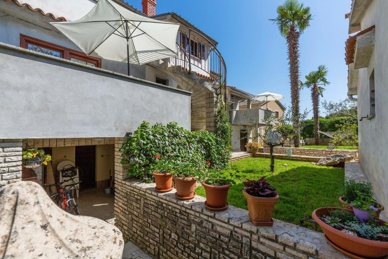 Apartments Rita Poreč Exterior foto