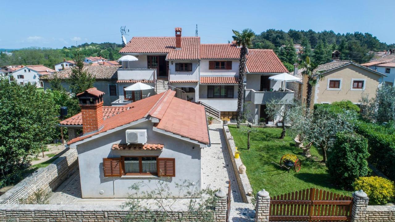 Apartments Rita Poreč Exterior foto